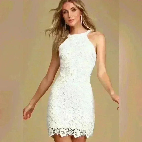 Lulu’s White lace Dress. Size XS - Picture 1 of 7